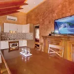 Villa S Bazenom Mavrinac