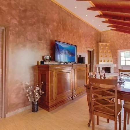 Villa S Bazenom Mavrinac